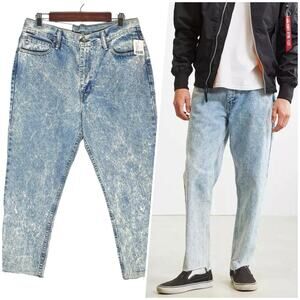 BDG | Men | Acid Wash Emdroidered Pyramid Palmistry Slim Stretch Jeans | 34x30